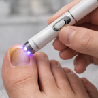 Stylo lumière bleu anti-mycose pour les ongles